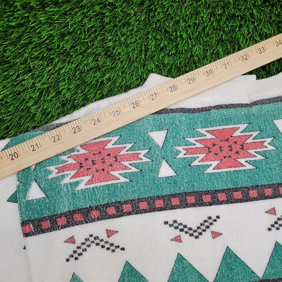 Vintage Native-American Sweatshirt Womens Medium 20x21 Green - Picture 3 of 10